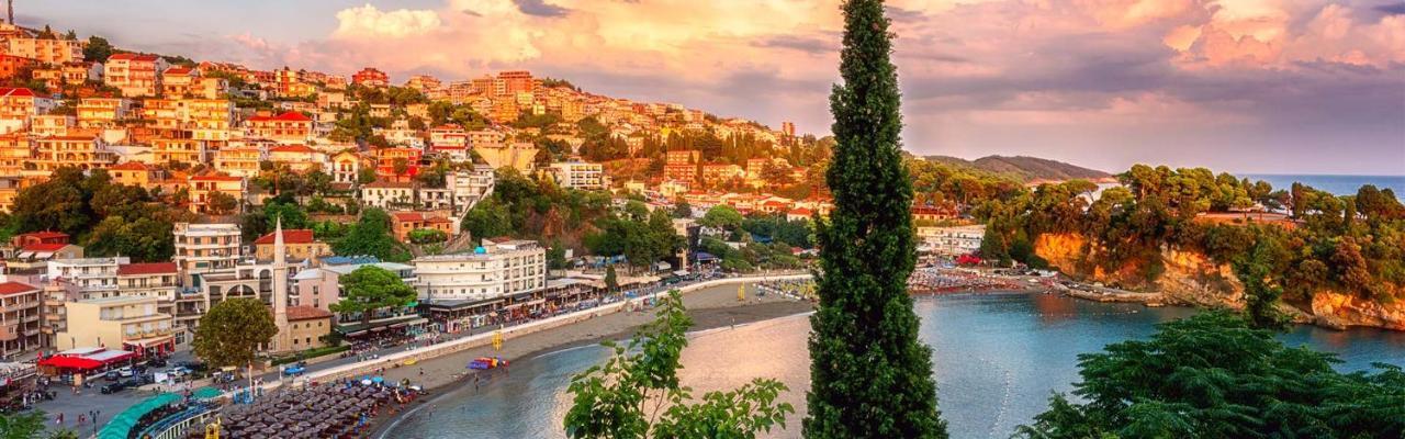 Apartments Stojanovic Улцинь Екстер'єр фото