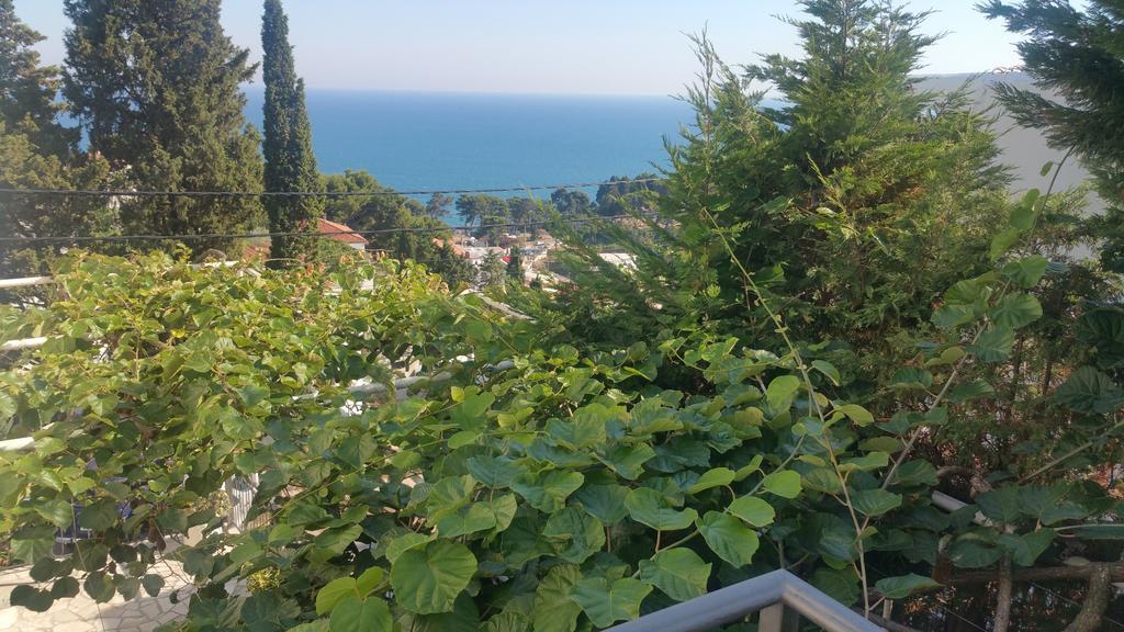 Apartments Stojanovic Улцинь Екстер'єр фото