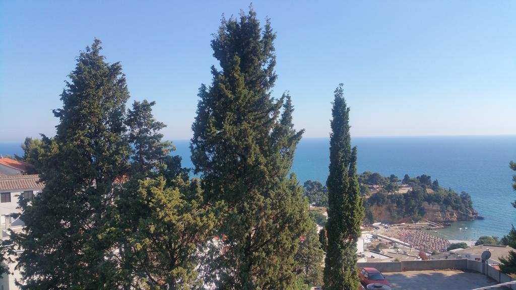 Apartments Stojanovic Улцинь Екстер'єр фото