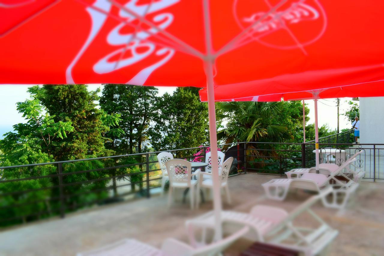 Apartments Stojanovic Улцинь Екстер'єр фото